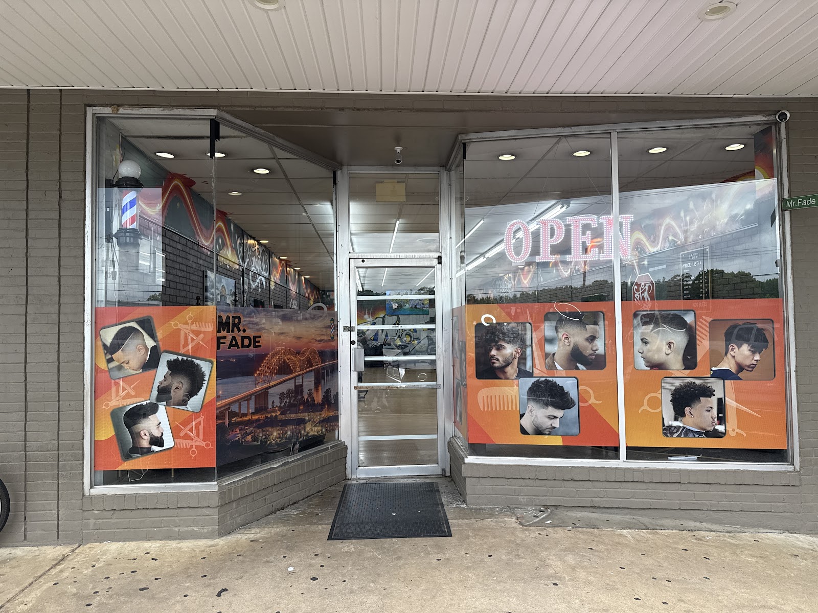 Barber station